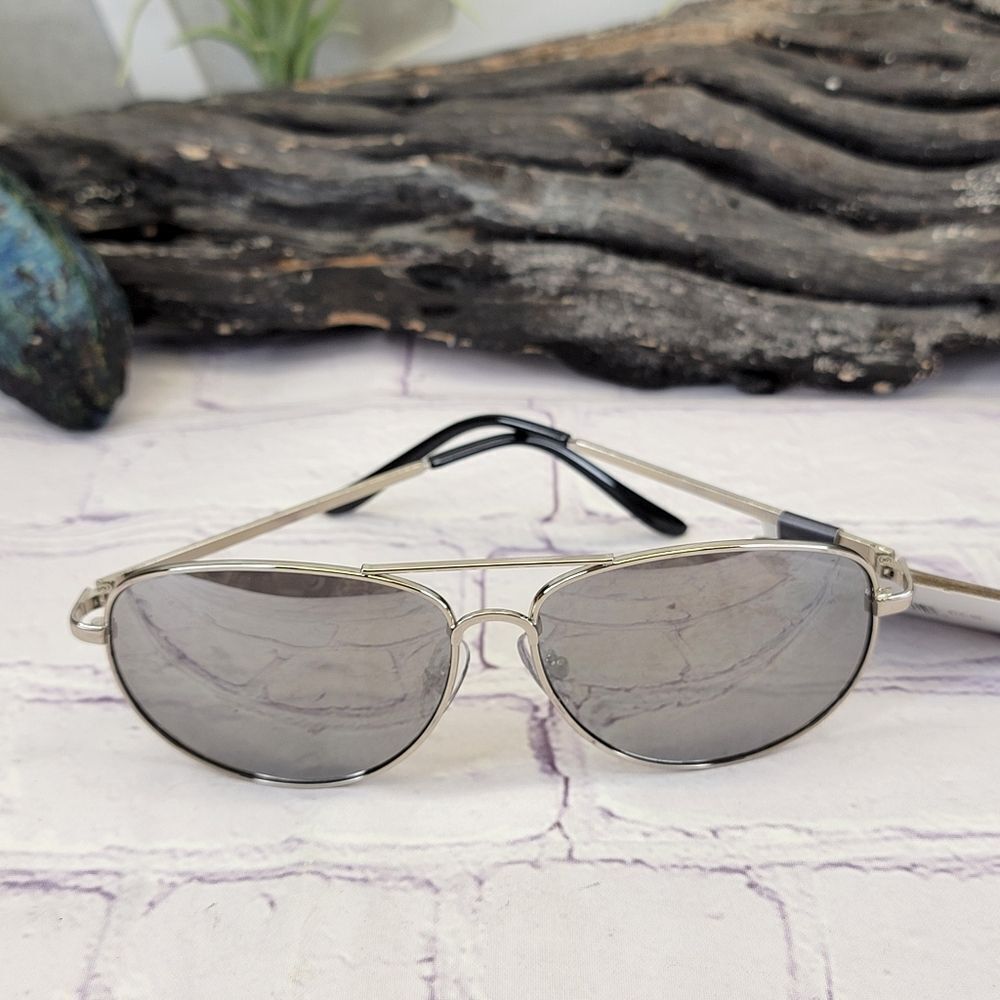 NWT West Loop Classic Aviator Silver Mirrored Sun… - image 2